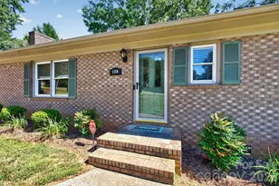 120 Regal Cir, Mooresville, NC 28117 - Photo 1