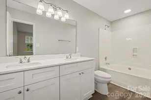 3128 Passour Ridge Ln, Charlotte, NC 28269 - Photo 10