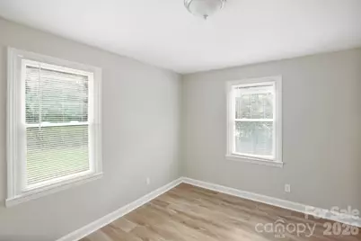3129 Mathis Drive, Charlotte, NC 28208 - Photo 20