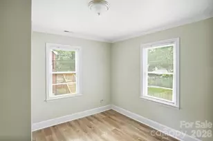 3129 Mathis Dr, Charlotte, NC 28208 - Photo 22
