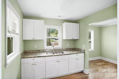 3129 Mathis Drive, Charlotte, NC 28208 - Photo 16