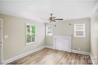 3129 Mathis Drive, Charlotte, NC 28208 - Photo 10