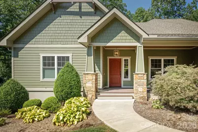8 Manorwood Court, Flat Rock, NC 28731 - Photo 2