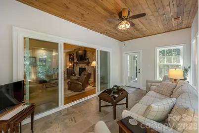 8 Manorwood Court, Flat Rock, NC 28731 - Photo 12