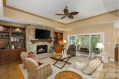 8 Manorwood Court, Flat Rock, NC 28731 - Photo 6