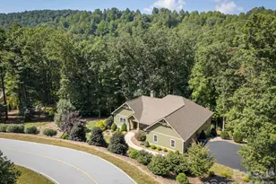 8 Manorwood Ct, Flat Rock, NC 28731 - Photo 44