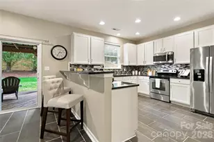 4214 Lawrence Daniel Dr, Matthews, NC 28104 - Photo 14