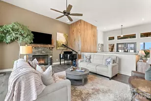 1133 Altamont Rd, Greenville, SC 29609 - Photo 8