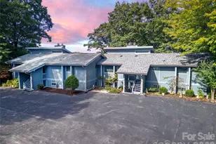 210 Tinequa Dr, Brevard, NC 28712 - Photo 1