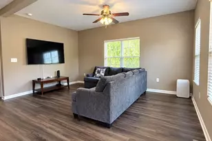 117 Lookout Point Pl, Mooresville, NC 28115 - Photo 4