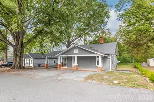 1015 Elm St, Monroe, NC 28112 - Photo 1