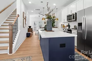 2312 Ben Craig Dr, Charlotte, NC 28269 - Photo 10