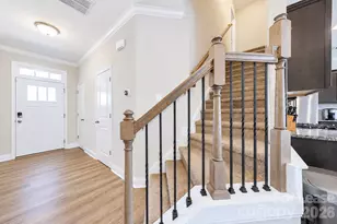 7124 Harris Bay Rd, Charlotte, NC 28269 - Photo 4