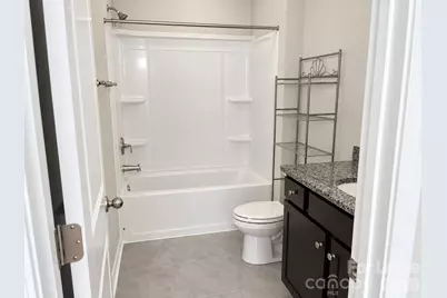 7124 Harris Bay Road, Charlotte, NC 28269 - Photo 18