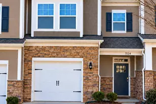 7124 Harris Bay Rd, Charlotte, NC 28269 - Photo 1