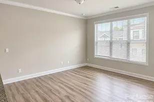 7124 Harris Bay Rd, Charlotte, NC 28269 - Photo 10