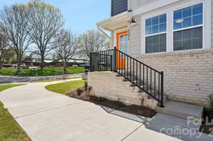 2312 Ben Craig Dr, Charlotte, NC 28269 - Photo 2