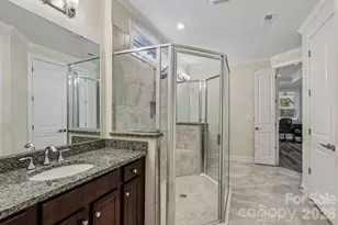 10400 Superb Ln, Charlotte, NC 28215 - Photo 24