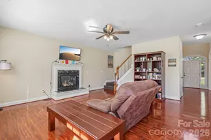 8645 Ridgeline Ln, Charlotte, NC 28269 - Photo 8
