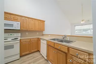 3850 Sage Ct, Denver, NC 28037 - Photo 4