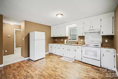 826 2nd Street, Kings Mountain, NC 28086 - Photo 6