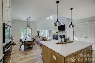17822 Wilbanks Dr, Charlotte, NC 28278 - Photo 12
