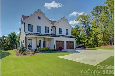 17822 Wilbanks Drive, Charlotte, NC 28278 - Photo 2