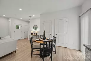 45 E 13th St, Newton, NC 28658 - Photo 6