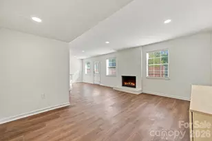 11023 Hunter Trail Ln, Charlotte, NC 28226 - Photo 8