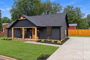 304 E Garden St, Landis, NC 28088 - Photo 2