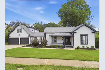 315 S Main Street, Davidson, NC 28036 - Photo 1