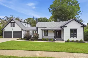 315 S Main St, Davidson, NC 28036 - Photo 1