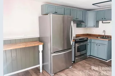 104 Malvern Drive, Hendersonville, NC 28739 - Photo 6
