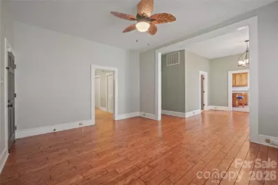 826 Davie Avenue, Statesville, NC 28677 - Photo 12