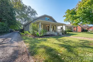 826 Davie Ave, Statesville, NC 28677 - Photo 1