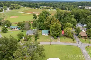 153 Autumn Ln, Spindale, NC 28160 - Photo 6