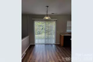 3147 Old Ironside Dr, Charlotte, NC 28213 - Photo 10