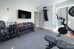 1230 Redcoat Dr, Charlotte, NC 28211 - Photo 24