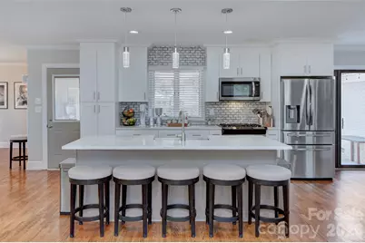 1230 Redcoat Drive, Charlotte, NC 28211 - Photo 4