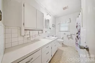 605 S Styers St, Cherryville, NC 28021 - Photo 10