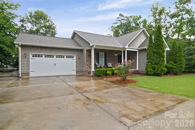 1403 Springhaven Circle, Albemarle, NC 28001 - Photo 2