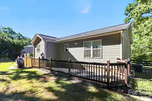 2454 Oak Valley Ln, Maiden, NC 28650 - Photo 32