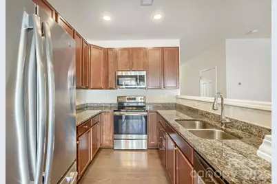 5008 Spring Arbor Lane, Charlotte, NC 28213 - Photo 4