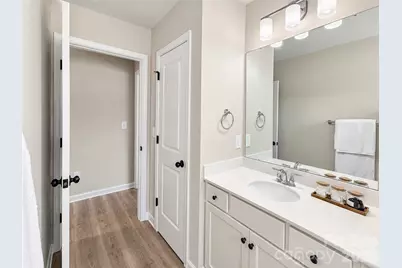 8913 Sawyer Run Court, Charlotte, NC 28215 - Photo 24