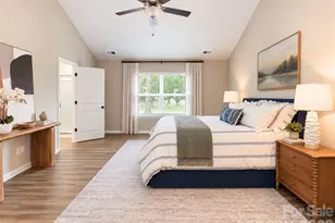 8913 Sawyer Run Ct, Charlotte, NC 28215 - Photo 14