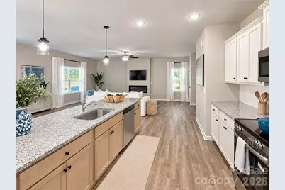 8913 Sawyer Run Court, Charlotte, NC 28215 - Photo 6