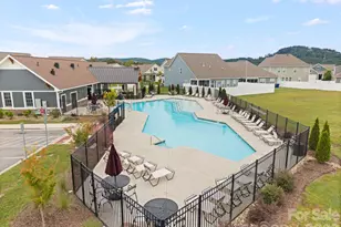 30 Silverthorne Ct, Hendersonville, NC 28792 - Photo 48