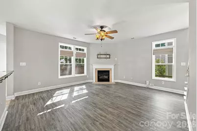 1513 Bucklebury Court, Charlotte, NC 28269 - Photo 4