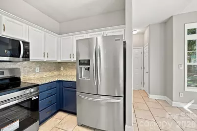 1513 Bucklebury Court, Charlotte, NC 28269 - Photo 10