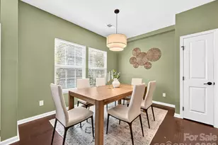 2410 Alyssa Ln, Charlotte, NC 28208 - Photo 14